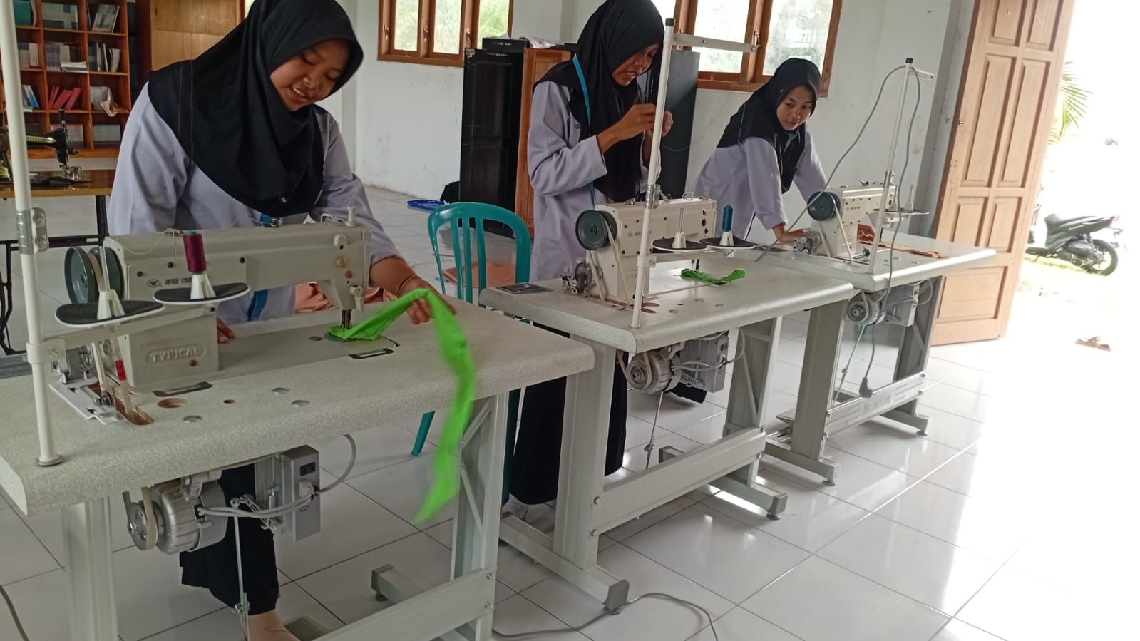 Penjahitan jurusan DPB